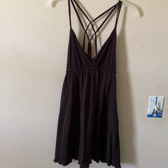 Reversible black and pink tank top open string back - Picture 3 of 3